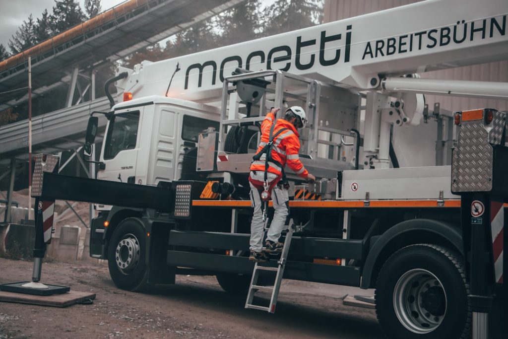 Ipari Mosoda Vagy Bértextil Szolgáltatás: Melyik A Jobb Választás A Te Vállalkozásodnak?